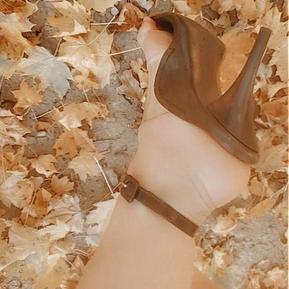 Tamara Mellon Heels - Picture 8 of 12